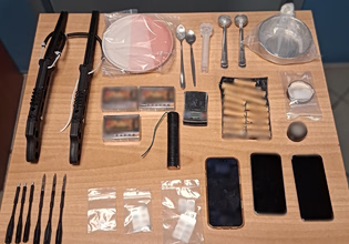 Συλλήψεις στη Χαλκίδα για αρχαία, ναρκωτικά και όπλα