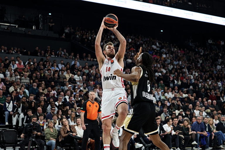 Παροξυσμός για τον Βεζένκοφ στη Σόφια