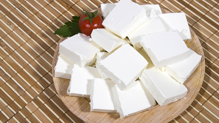 Φέτα: Η διαμάχη για τα Π.Ο.Π. προϊόντα επιδεινώνει τους δεσμούς των ΗΠΑ με την Ευρώπη