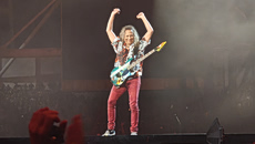 Metallica: Οι 80.000 θεατές, ο Ζορμπάς, οι Τρύπες και το Αστεροσκοπείο που μέτρησε τις δονήσεις
