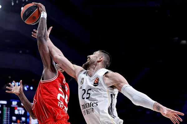 LIVE: Ρεάλ Μαδρίτης – Χάποελ Τελ Αβίβ