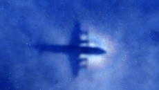 Google Earth: Δείχνει ο δορυφόρος το Boeing MH370 βυθισμένο στον πάτο του ωκεανού ή είναι απλή οφθαλμαπάτη;