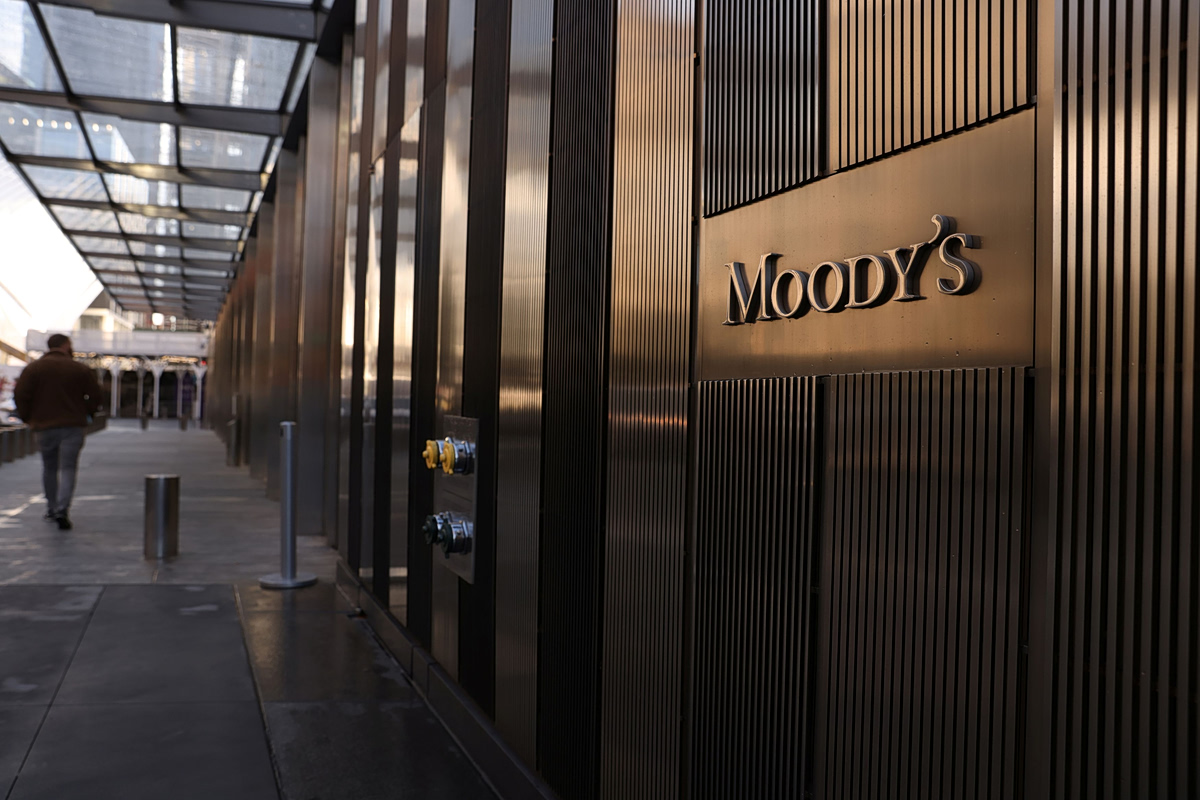 Moody’s: Τα 4 σενάρια για τις εκλογές του 2027 στην Ελλάδα