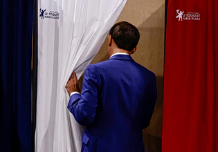 Γαλλία: Τριάντα πέντε άνθρωποι θέλουν να γίνουν πρόεδροι – Τι θα μπορούσε να πάει στραβά;