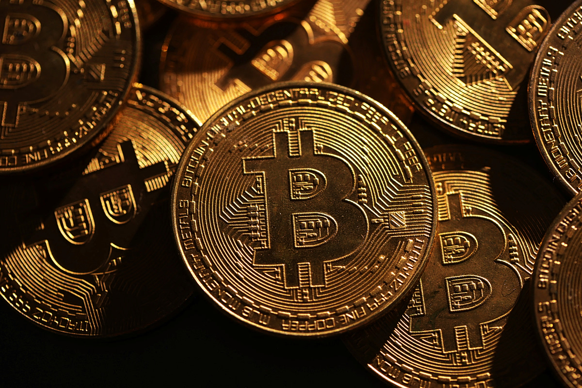 Κρυπτονομίσματα: Στο… μικροσκόπιο τα crypto