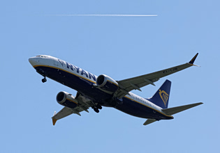 Θεσσαλονίκη: «Red alert» με τη βάση της Ryanair – Στη Βουλή το ενδεχόμενο αποχώρησης της εταιρείας