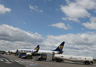 Βόρεια Μακεδονία: Η Ryanair συμπεριφέρεται εκβιαστικά για να δραστηριοποιηθεί στη χώρα, λέει η κυβέρνηση
