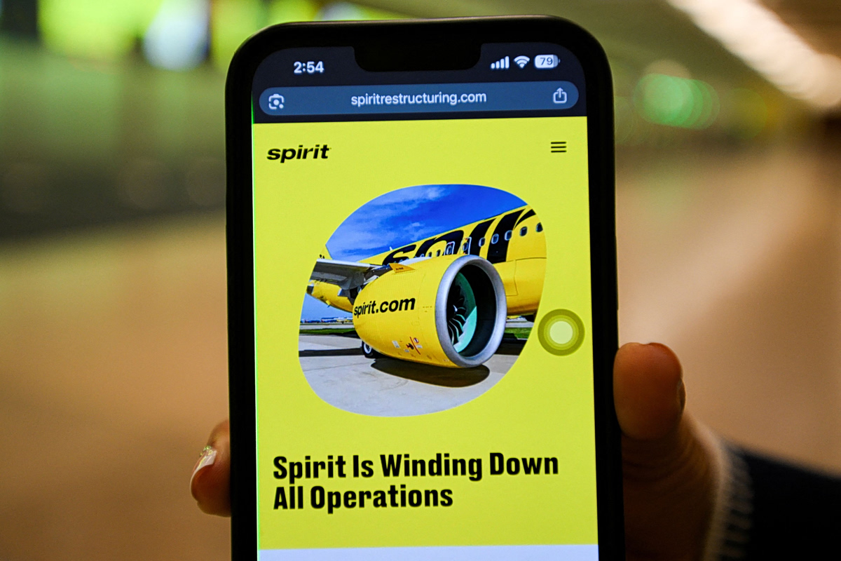 Η αμερικανική Spirit Airlines κλείνει – Είναι η πρώτη αεροπορική που πληρώνει το τίμημα του πολέμου στο Ιράν