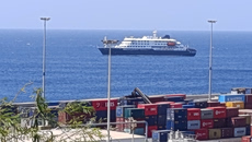 Μπλόκο από την Ισπανία: Δεν δίνει άδεια για τον ελλιμενισμό του πλοίου με τους νεκρούς από χανταϊό