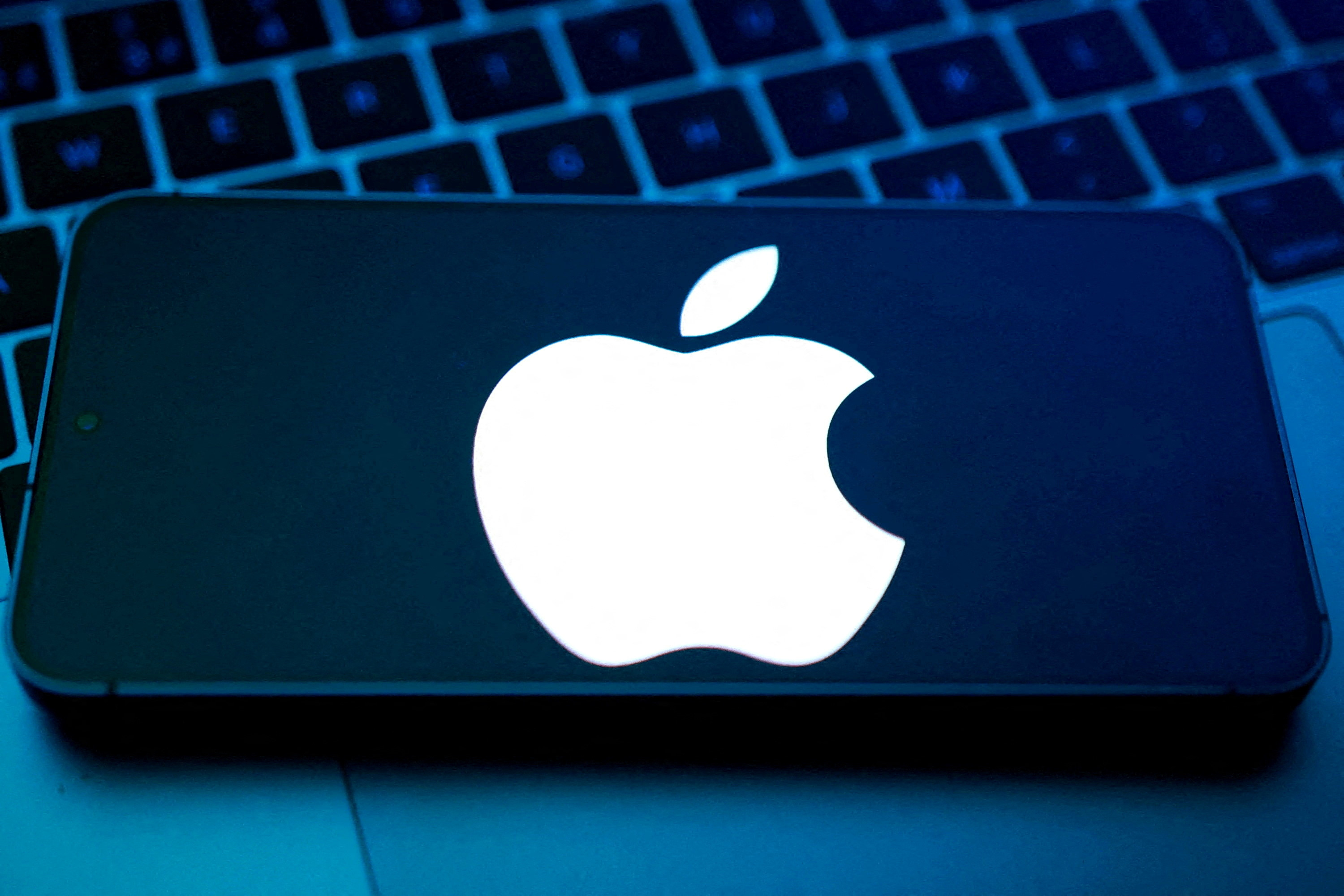 H Apple θα αποζημιώσει αγοραστές για τις διαφημίσεις «ανύπαρκτων» λειτουργιών ΑΙ