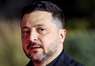 Ο Ζελένσκι επιβεβαίωσε ότι επιτεύχθηκε συμφωνία για τριήμερη εκεχειρία με τη Ρωσία