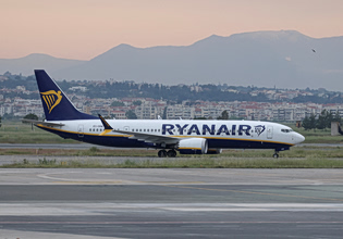 «Λουκέτο» στη βάση της Ryanair στη Θεσσαλονίκη – Απώλεια 700.000 επιβατικών θέσεων