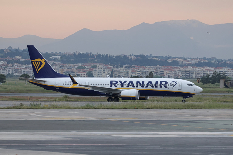 «Λουκέτο» στη βάση της Ryanair στη Θεσσαλονίκη – Απώλεια 700.000 επιβατικών θέσεων
