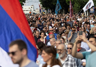 Σερβία: Αντικυβερνητική διαδήλωση διοργανώνουν οι φοιτητές στο Βελιγράδι – Απαιτούν πρόωρες εκλογές