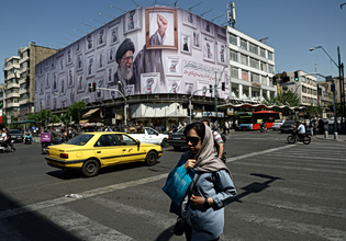 Από μια κλωστή κρέμεται η εκεχειρία – «Ο Τραμπ σκέφτεται σοβαρά την επανέναρξη των στρατιωτικών επιχειρήσεων»