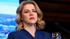Λετονία: Παραιτήθηκε η πρωθυπουργός – Πώς τα ουκρανικά drones προκάλεσαν πολιτική κρίση
