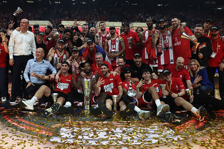 Ο Ολυμπιακός κυπελλούχος στη Euroleague – Συγχαρητήρια και από την πολιτική και πολιτειακή ηγεσία