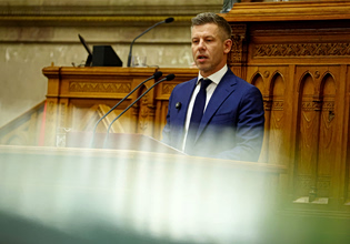 Η Ουγγαρία παραμένει μέλος του Διεθνούς Ποινικού Δικαστηρίου – Οι βουλευτές ανέτρεψαν την απόφαση Όρμπαν