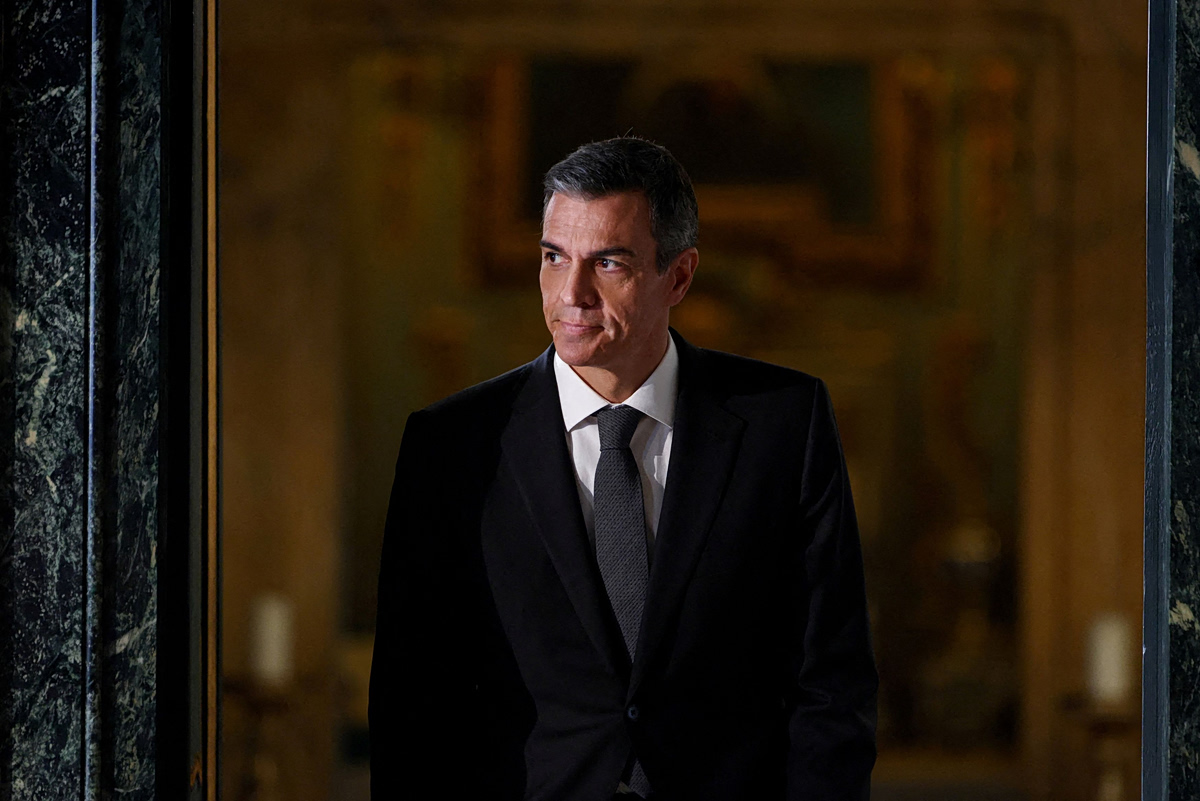 Ισπανία: Ο Πέδρο Σάντσεθ αντεπιτίθεται παρά την πίεση να κάνει εκλογές – Θα πάμε μέχρι το 2027 και μετά, λέει