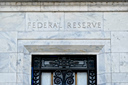 Αυξάνονται οι φωνές στη Fed για αύξηση επιτοκίων