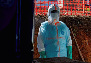 Εμπόλα: Δύο άνδρες νοσηλεύονται με συμπτώματα στη Βραζιλία – Βρίσκονται σε απομόνωση