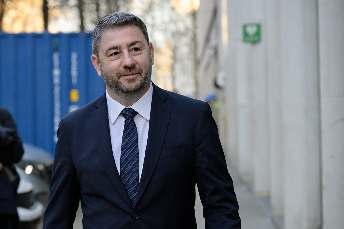Ανδρουλάκης: Μην αυταπατάστε κ. Μητσοτάκη, η δήθεν θεσμικότητα δεν μπορεί να καμουφλάρει τον πολιτικό σας κατήφορο