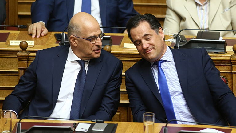 Ο Δένδιας, ο Αδωνης και η συζήτηση για ενδεχόμενες επισκέψεις στο... διάστημα