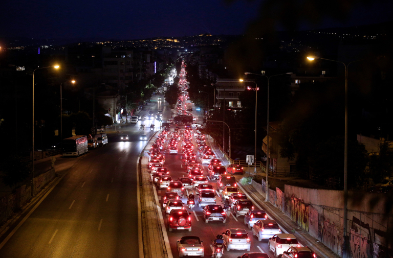 Έρευνα: Εννέα στους δέκα Θεσσαλονικείς θεωρούν το κυκλοφοριακό νούμερο ένα πρόβλημα της πόλης