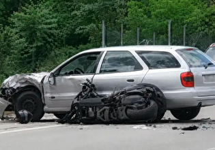 Μάριος Οικονόμου: Χειρουργήθηκε και νοσηλεύεται σε κρίσιμη κατάσταση – Σοκάρουν οι εικόνες από το τροχαίο