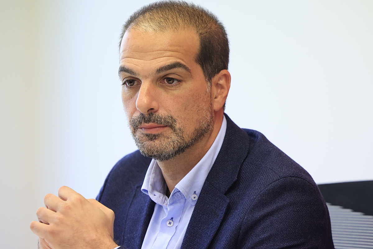 Δεξιά στροφή Τσίπρα προφητεύει ο Γαβριήλ Σακελλαρίδης, η «Νέα Αριστερά συνεχίζει»