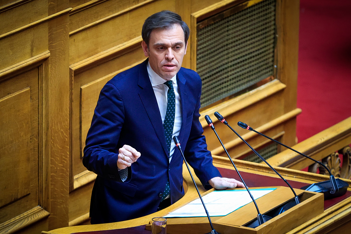 Μάντζος: Η προπαγάνδα είναι το ύστατο καταφύγιο ενός συστήματος εξουσίας σε αποδρομή