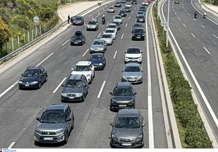 Αθηνών – Λαμίας: Καραμπόλα 7 οχημάτων στο ύψος της εξόδου για τη Λυκόβρυση