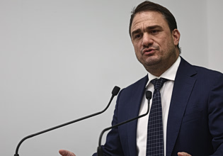 Τσουκαλάς: Σε ομηρία όσοι λαμβάνουν συντάξεις χηρείας – Θα κάνει κάτι η κυβέρνηση;