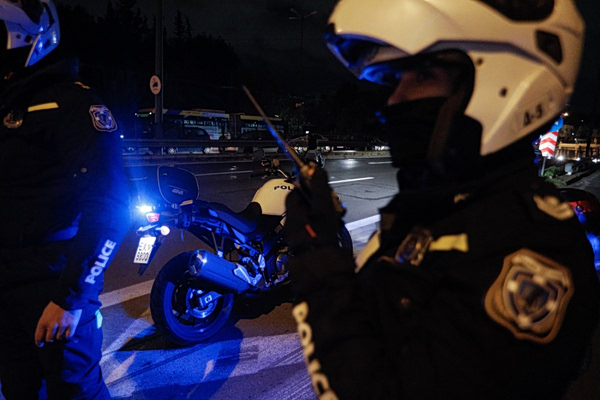 Θεσσαλονίκη: Χειροπέδες σε 29χρονο που οδηγούσε μεθυσμένος και έτρεχε με 145χλμ