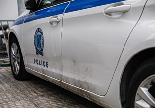 Το προφίλ του διαβόητου «Τίτι» που τραυματίστηκε από πυροβολισμό αστυνομικού στο Μικρολίμανο