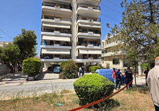 Ηλιούπολη: «Συγγνώμη, σας αγαπώ πολύ» – Το σημείωμα που άφησε η μία 17χρονη πριν πέσει στο κενό με τη φίλη της