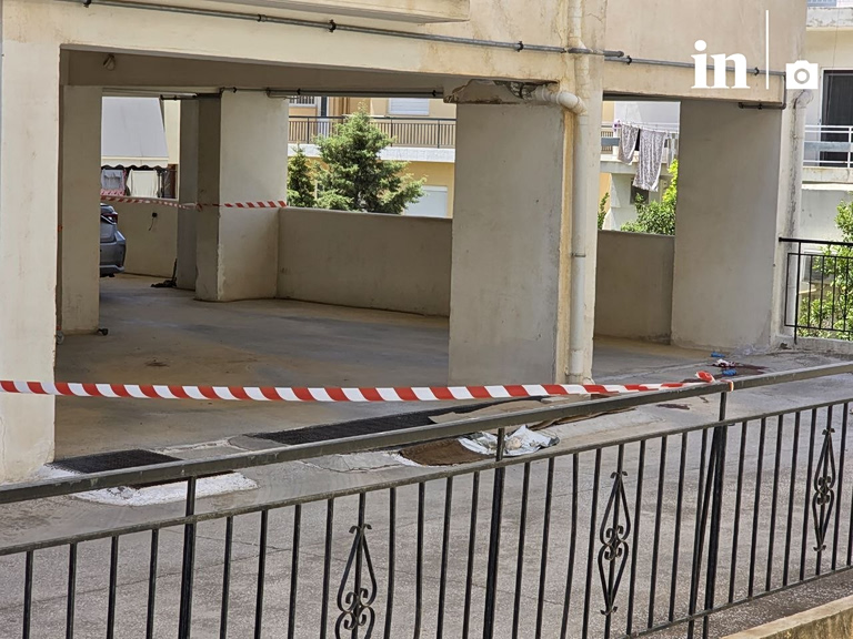 Ηλιούπολη: «Άκουσα ένα μακρόσυρτο “αααα” και δυνατό κρότο» – Τι λέει αυτόπτης μάρτυρας για την πτώση των δύο κοριτσιών