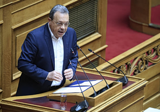 Φάμελλος: Είστε είτε εκβιαζόμενοι είτε διαπλεκόμενοι – Όλοι οι βουλευτές της ΝΔ συνένοχοι στο μπάζωμα