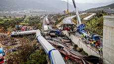 Τέμπη: Παράσταση προς υποστήριξη της κατηγορίας κατά του Κώστα Αχ. Καραμανλή δήλωσαν οικογένειες τριών ακόμα θυμάτων