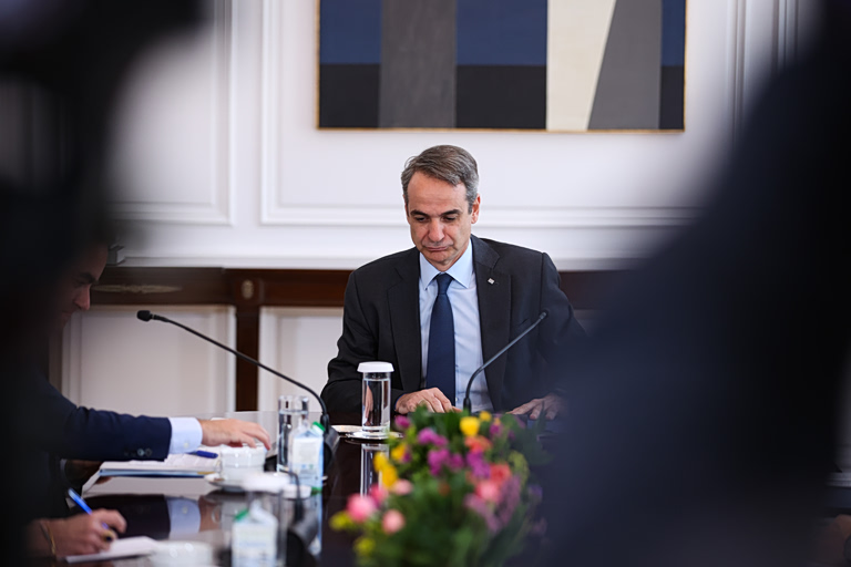 Στην... πρέσα του ΟΠΕΚΕΠΕ και των υποκλοπών