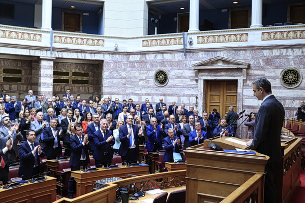 Το πραγματικό πρόβλημα με τη Νέα Δημοκρατία και γιατί χρειάζεται βαθιά πολιτική αλλαγή και όχι απλώς κυβερνητική εναλλαγή