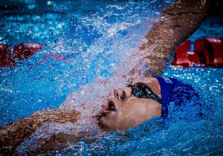 Acropolis Swim Open: Σπουδαίος Σίσκος στα 200μ. ύπτιο, καλύτερη επίδοση στον κόσμο και Πανελλήνιο ρεκόρ! (vid)