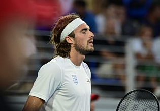 Αρνάλντι – Τσιτσιπάς 3-1: Χαμηλή πτήση και αποκλεισμός για τον Στέφανο