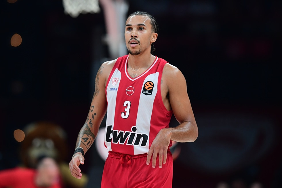 Ολυμπιακός: Νοκ-άουτ ο Γουόρντ από το Game 3 με τη Μονακό