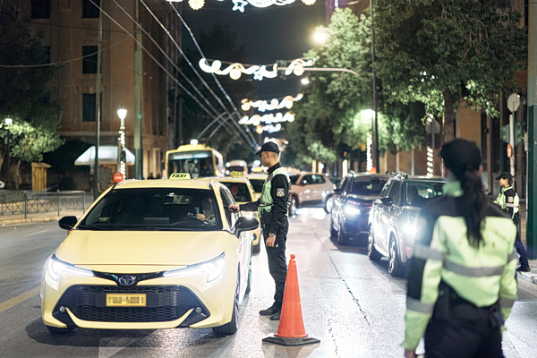 Σοκάρουν τα στοιχεία για τα τροχαία – Μόνιμο φαινόμενο οι παραβάσεις του Κώδικα Οδικής Κυκλοφορίας