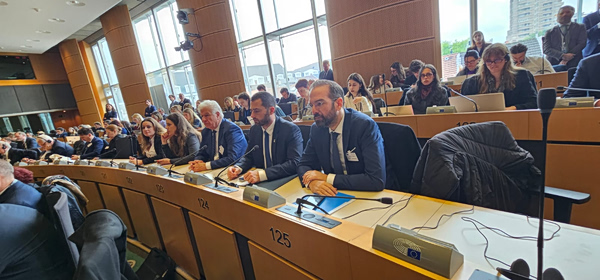 «Σύμφωνο Επενδύσεων και Θέσεων Εργασίας» πρότεινε στις Βρυξέλλες ο Περιφερειάρχης Δυτικής Ελλαδας