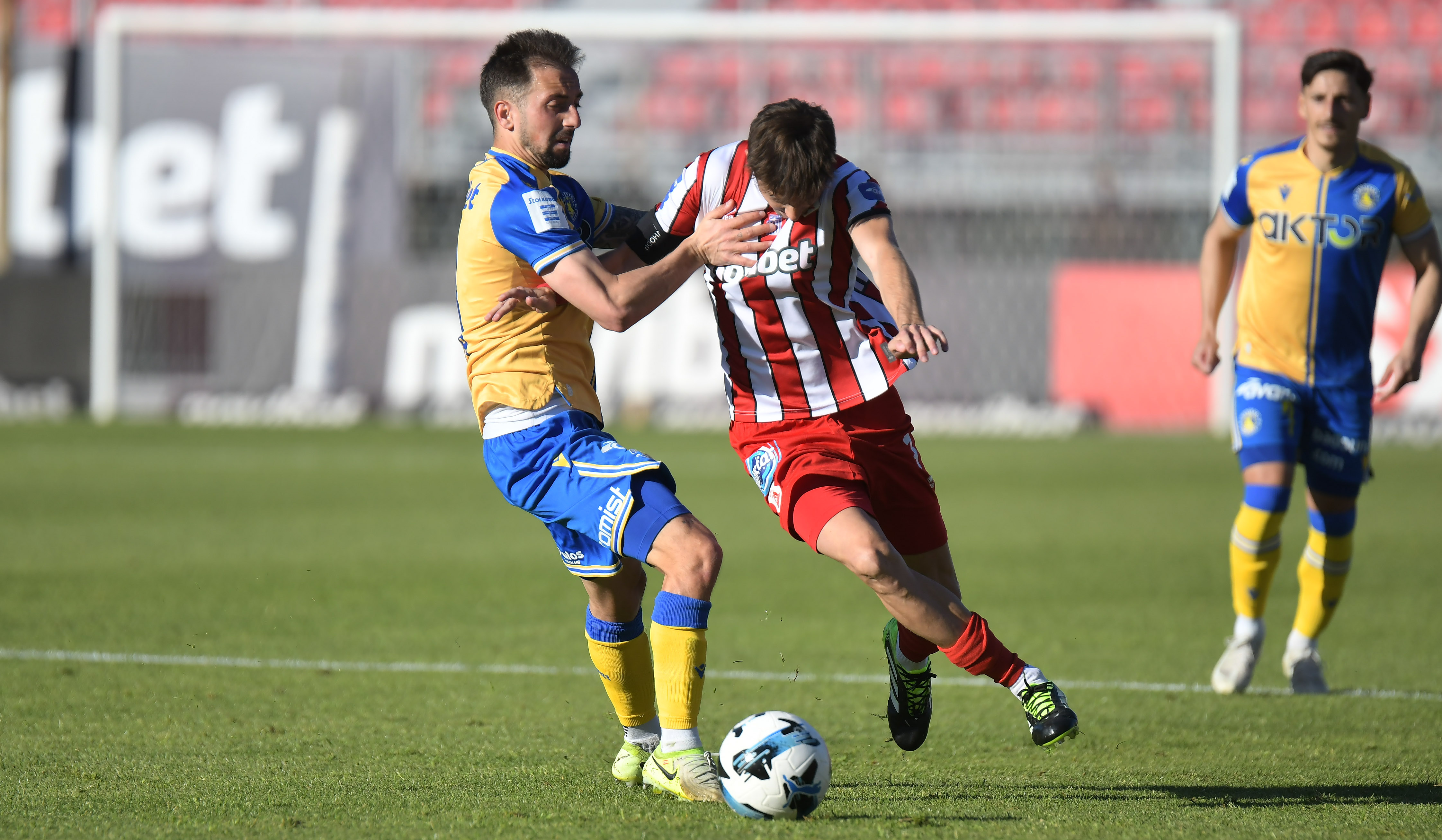 Live η κρίσιμη 8η αγωνιστική των play out της Super League