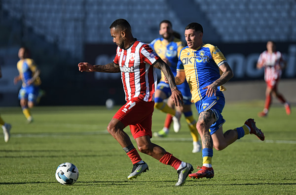 Super League: Κορυφώνεται η μάχη για την παραμονή με την 8η αγωνιστική των play out