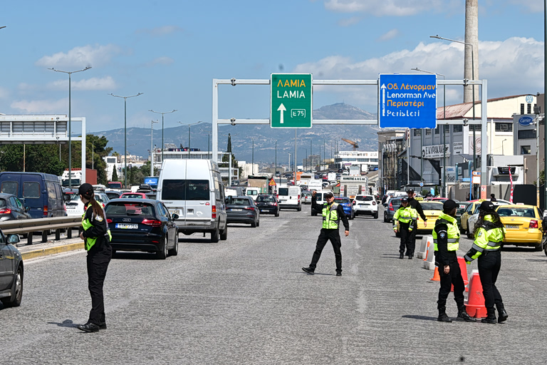 Τροχαία: Ποια περιοχή της χώρας «έγραφε» σχεδόν 1.000 κλήσεις καθημερινά τον Απρίλιο