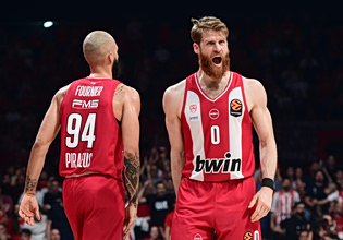 Πώς ο Ολυμπιακός έφερε το +51 στα δύο ματς play offs με τη Μονακό… (pics, vids)